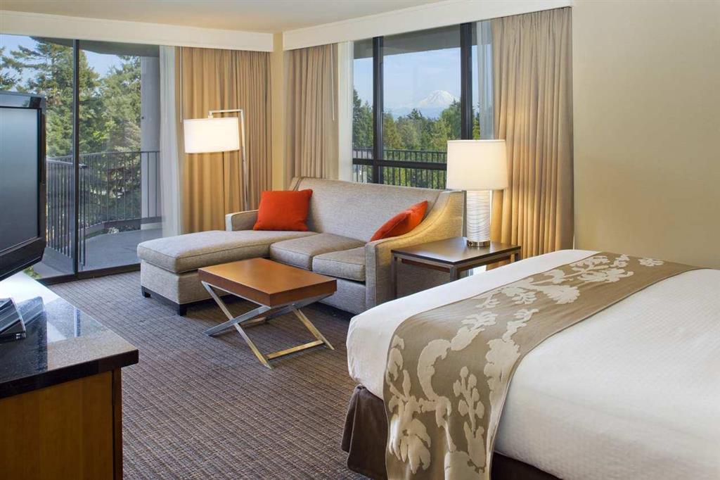Doubletree By Hilton Seattle Airport Hotel SeaTac Room photo